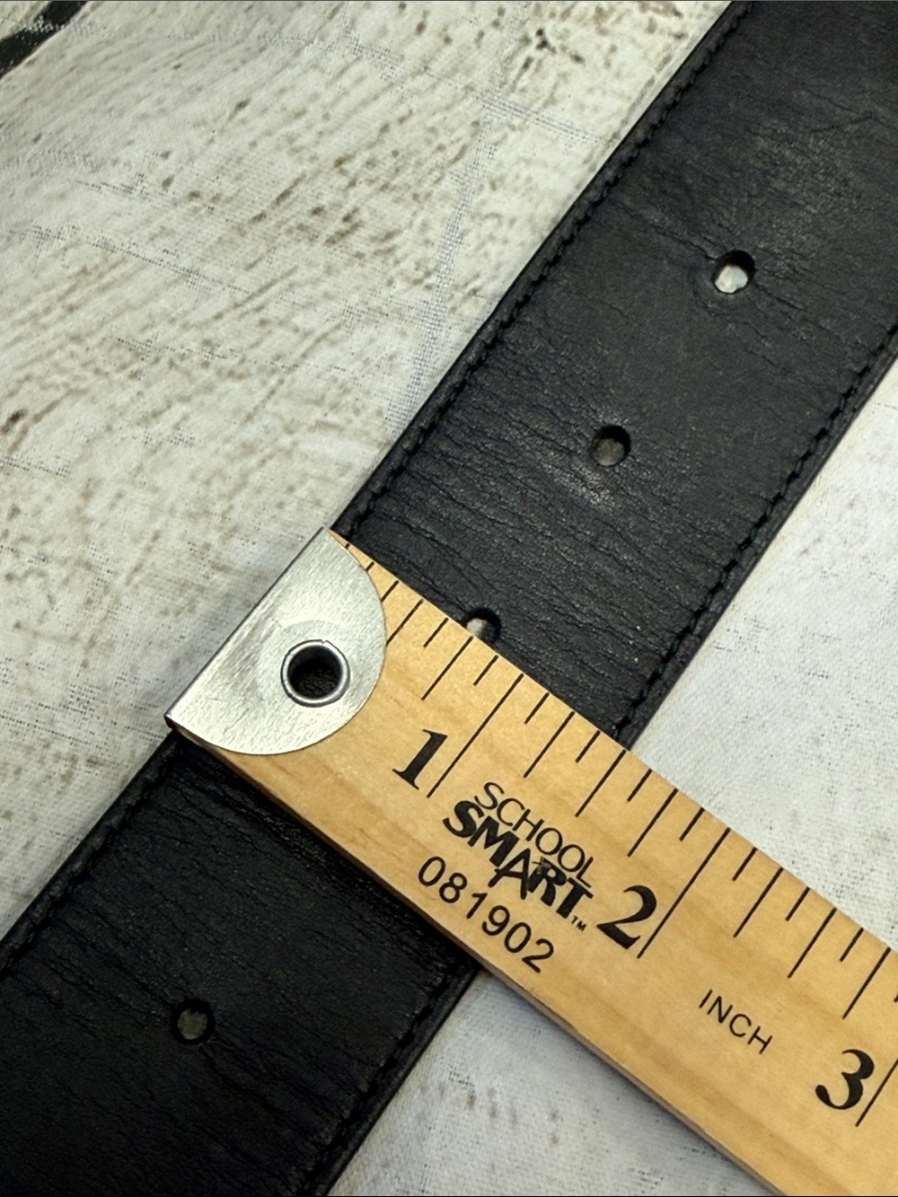 GUCCI GG Marmont Belt Black Leather Gold Buckle Size 80/32 - Picture 8 of 12